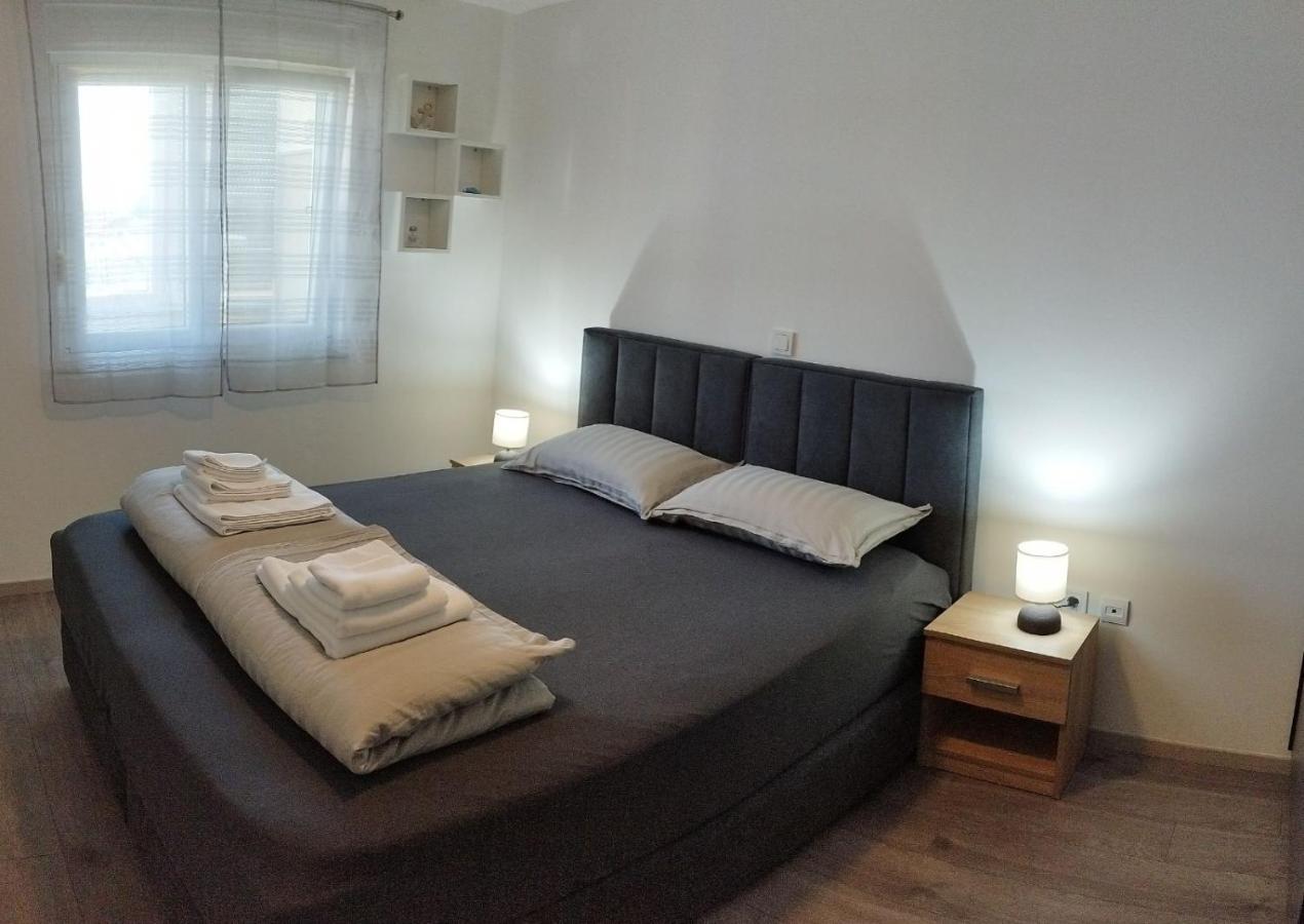 Apartment Luka Пула Екстериор снимка
