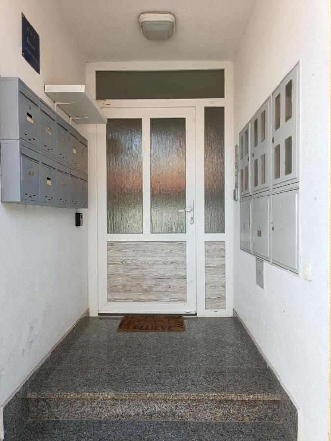 Apartment Luka Пула Екстериор снимка